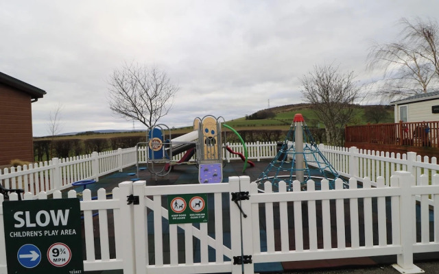 Brocklebank Lodge, 35
