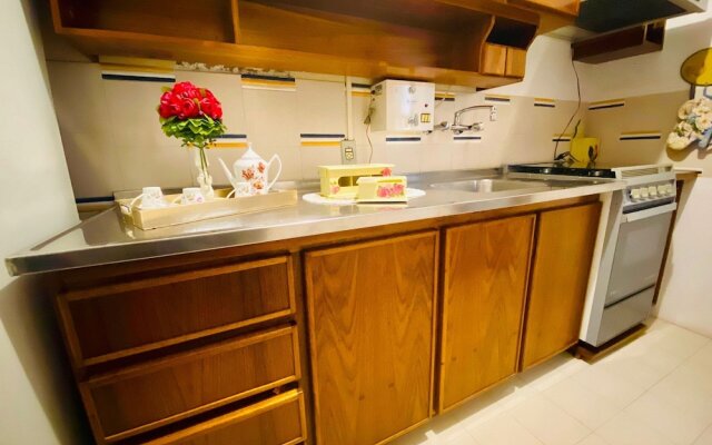 Apartamento a 3 quadras da Rua Coberta