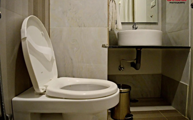 OYO 1711 Hotel Sepoy Grande