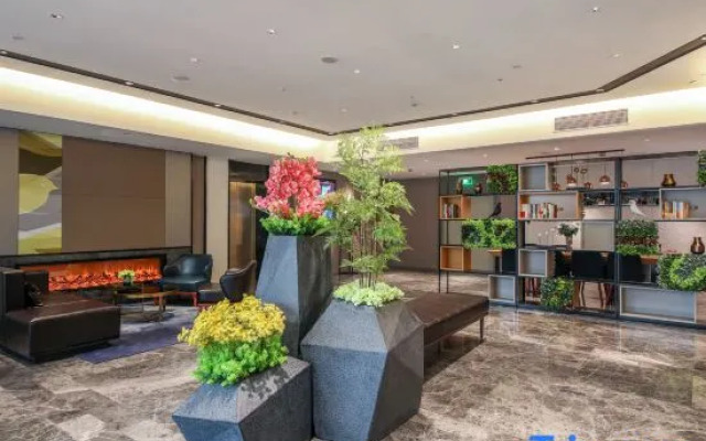 Motai Zhongnan Road Wushang Dream Era Store