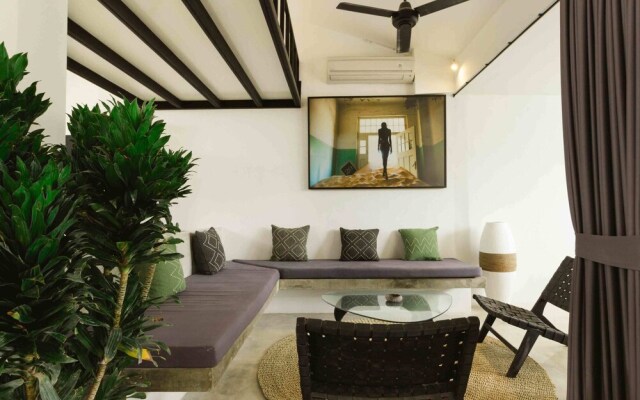 2 BR Modern Art Loft Canggu