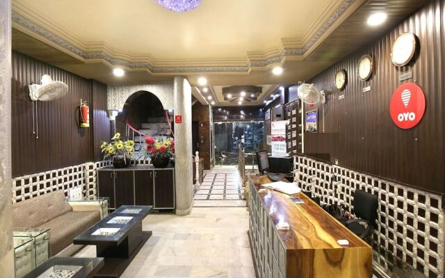 OYO 966 Hotel Sallow International