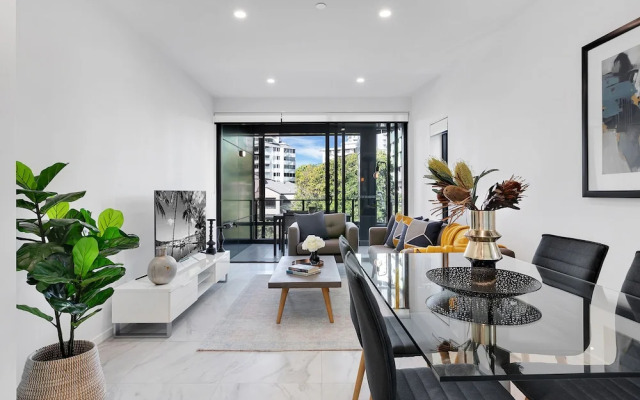The Monterey Apartments by Urban Rest