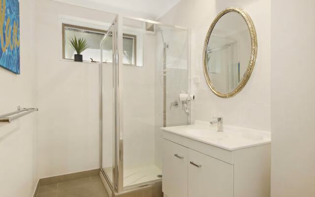 Cedar 6 - fully renovated apartment