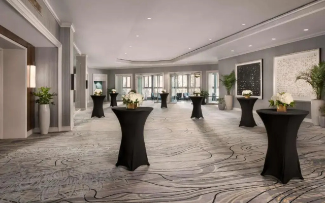 Fairmont Chicago at Millennium Park Gold Experience