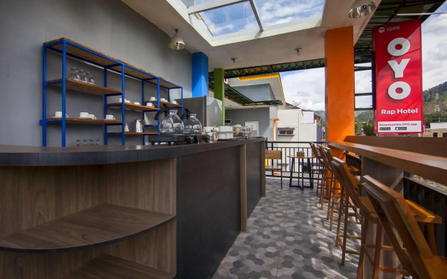 OYO 1095 Rap Hotel