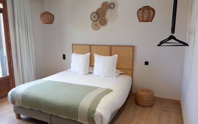 Intense Boutik Hôtel