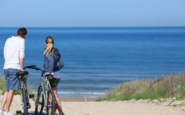 Gîte Saint-Julien-en-Born, 2 pièces, 2 personnes - FR-1-360-298