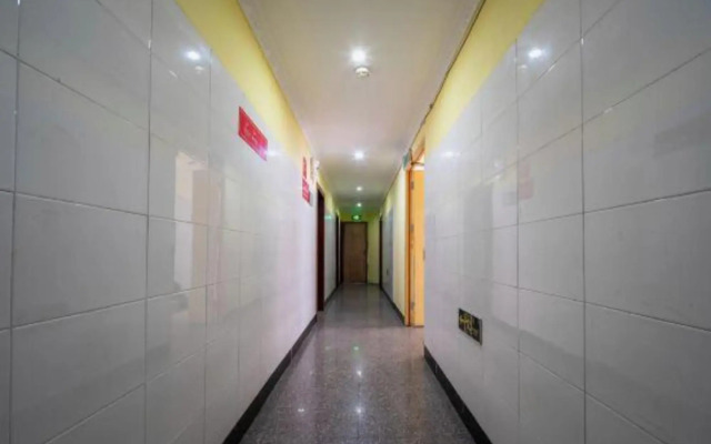 Ou Ting Business Hotel