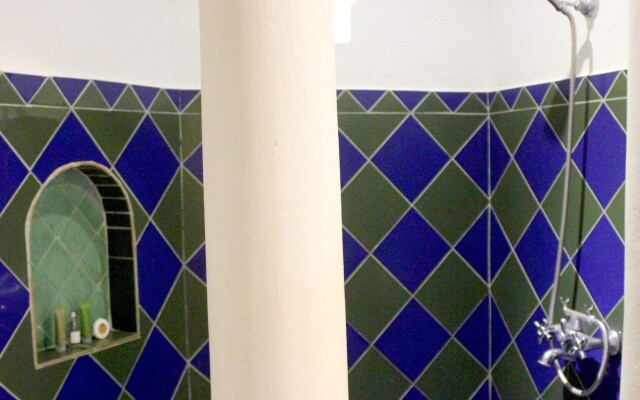 Hotel Costa Las Ballenas