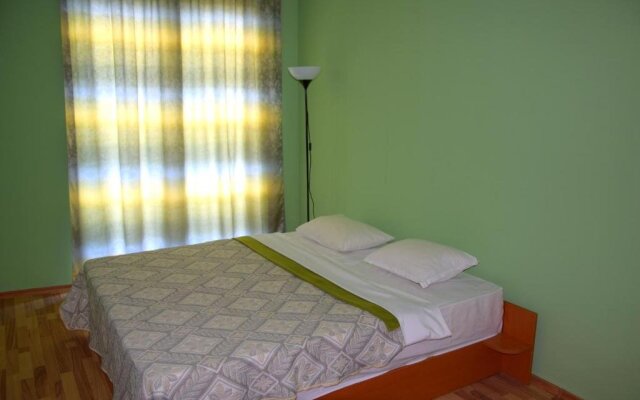 Sineva Del Sol Apartments