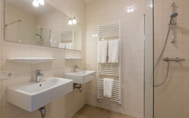 Luxury 6-person Apartment Near Zoutelande Beach