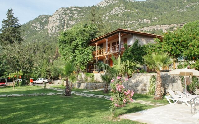 Lycia Nature House