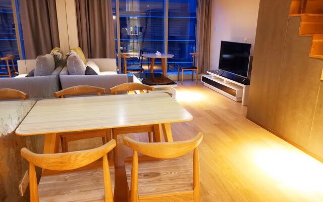 EFC Qingchengli Loft Apartment