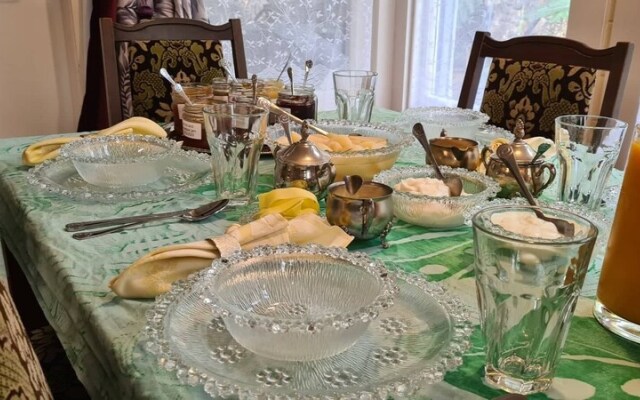 Dovecote House Bed and Breakfast