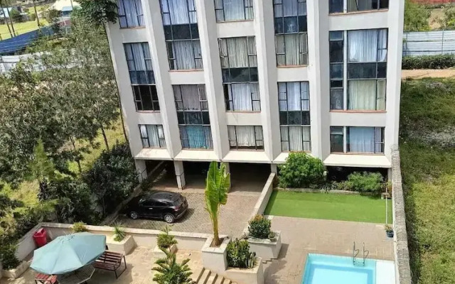 Lux Suites Laiser Place by Tsavo Rongai