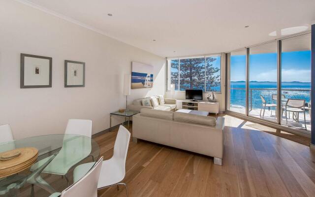 Sandcastle Apartments