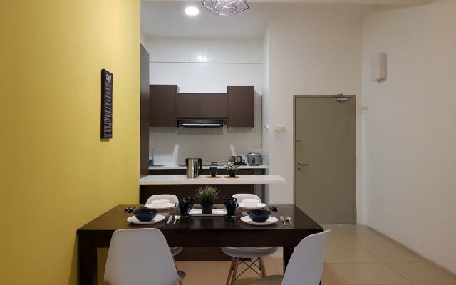 Play Residence at Golden Hills