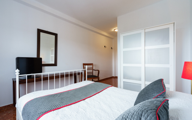 Hotel Las Errizas by Vivere Stays