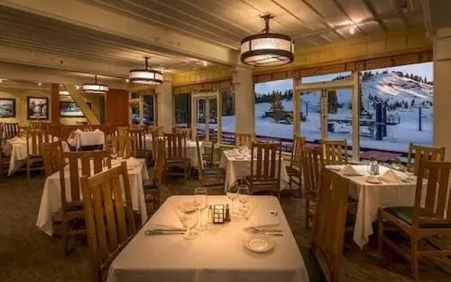 The Lodge at Sugar Bowl
