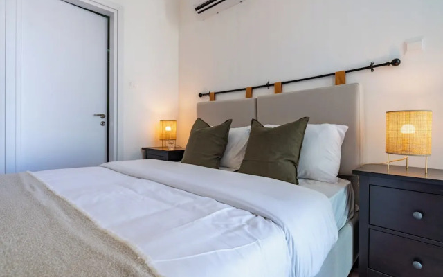 Pauhad 3 - Larnaca Studios & Apts
