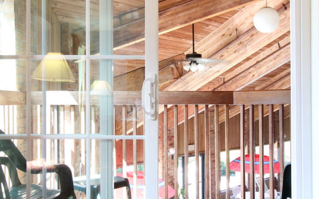 Baymont Inn & Suites Muskegon