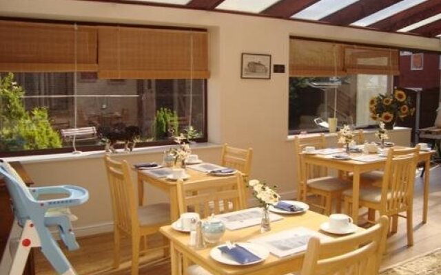 Oak House B&B