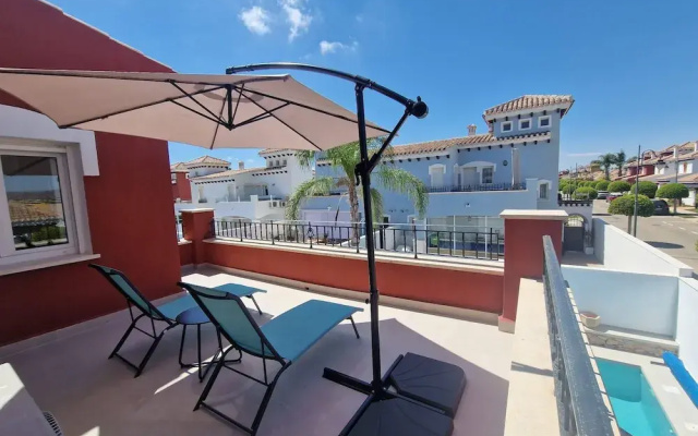 Stunning 2 bed Villa With Private Salt Water Pool