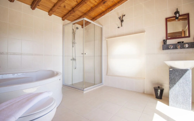 Villa Esya 2 by Akdenizvillam