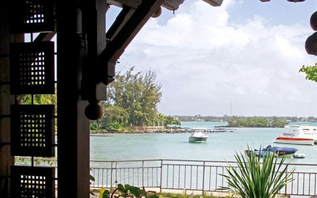 Azure Beach Boutique Hotel