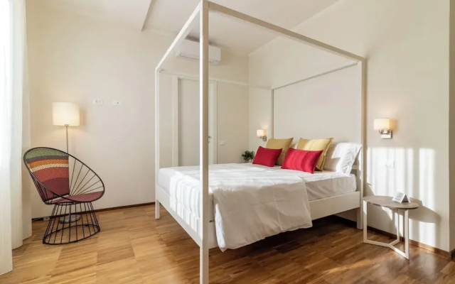 Il Faro luxury rooms & lounge