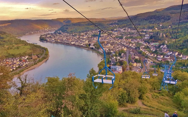 White House (1f) Boppard City