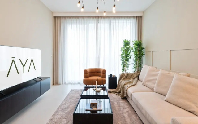 Aya - Outstanding 1BR Apartment With Amazing Creek Views