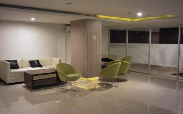 Apartemen Pavilion Permata by Faiza