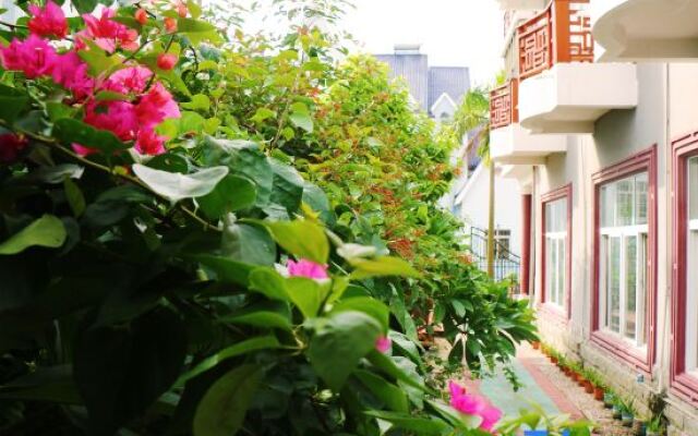 Kunlunhai Villa Hotel