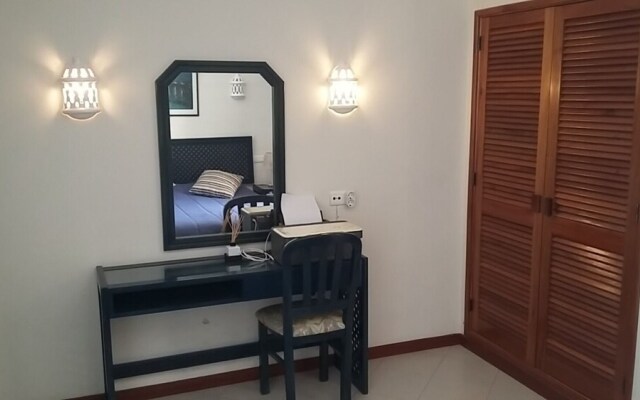Inviting Duplex 1-bed Apartment in Albufeira Town