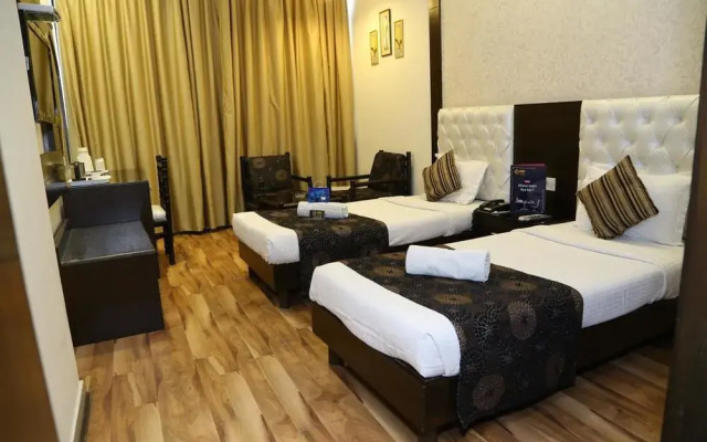 Hotel Parbhat Inn