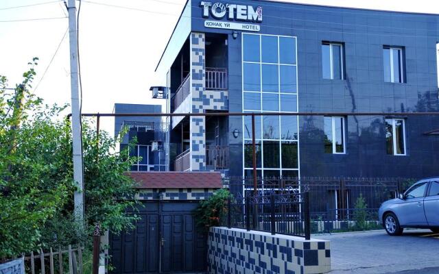 TOTEM hotel