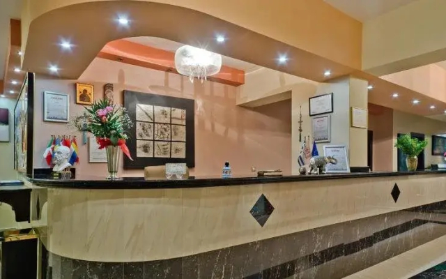 Socrates Studios And Apartments 4*