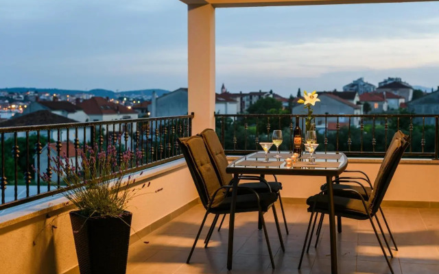 Villa Apartments AA 1
