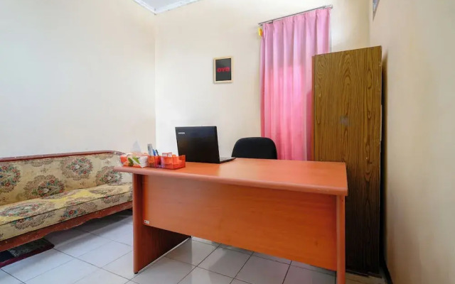 OYO 94150 Gateway Apartment Pasteur By Eldian