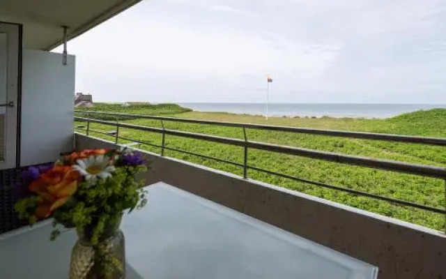 Meerblick _ Logenplatz 64