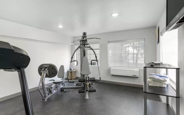 Comfort Inn & Suites Louisville Airport Fair & Expo