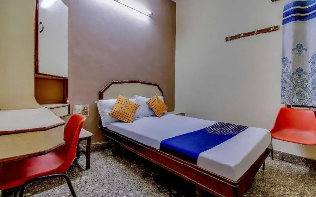 SPOT ON 65711 Hotel New Aiswarya