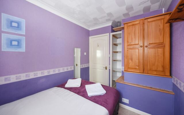 Soyinka Lodge 3-Bedroom House