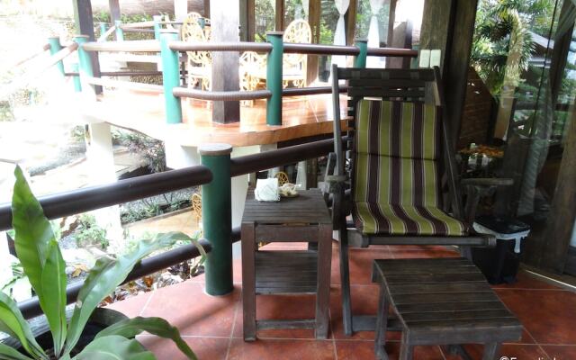 Chema's by the Sea