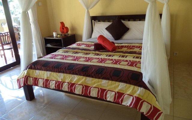 Bali Relax's Homestay and Cafe