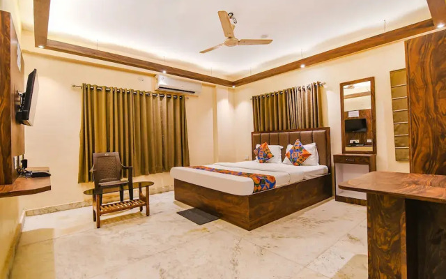 OYO 19552 Golden Deer Guest House