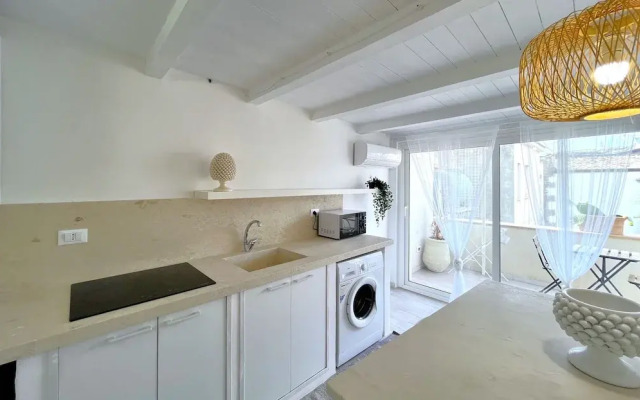 Nina Home in Noto With 1 Bedrooms and 1 Bathrooms