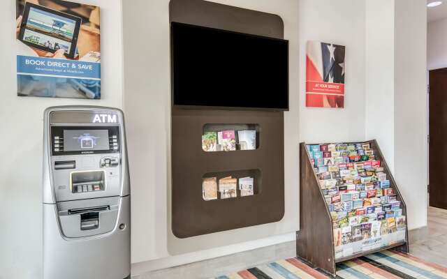 Motel 6 Cleburne, TX